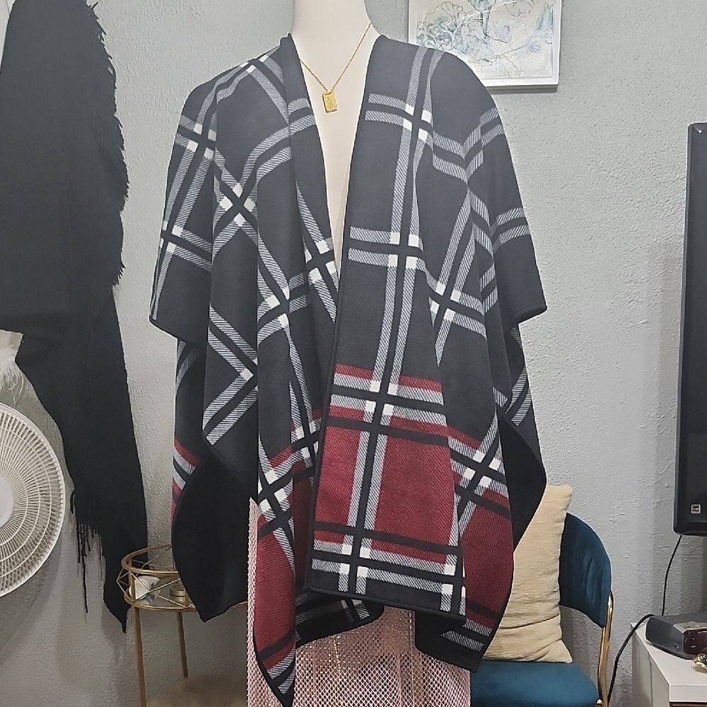 Plaid Black/Wine Poncho New In Package Fleece